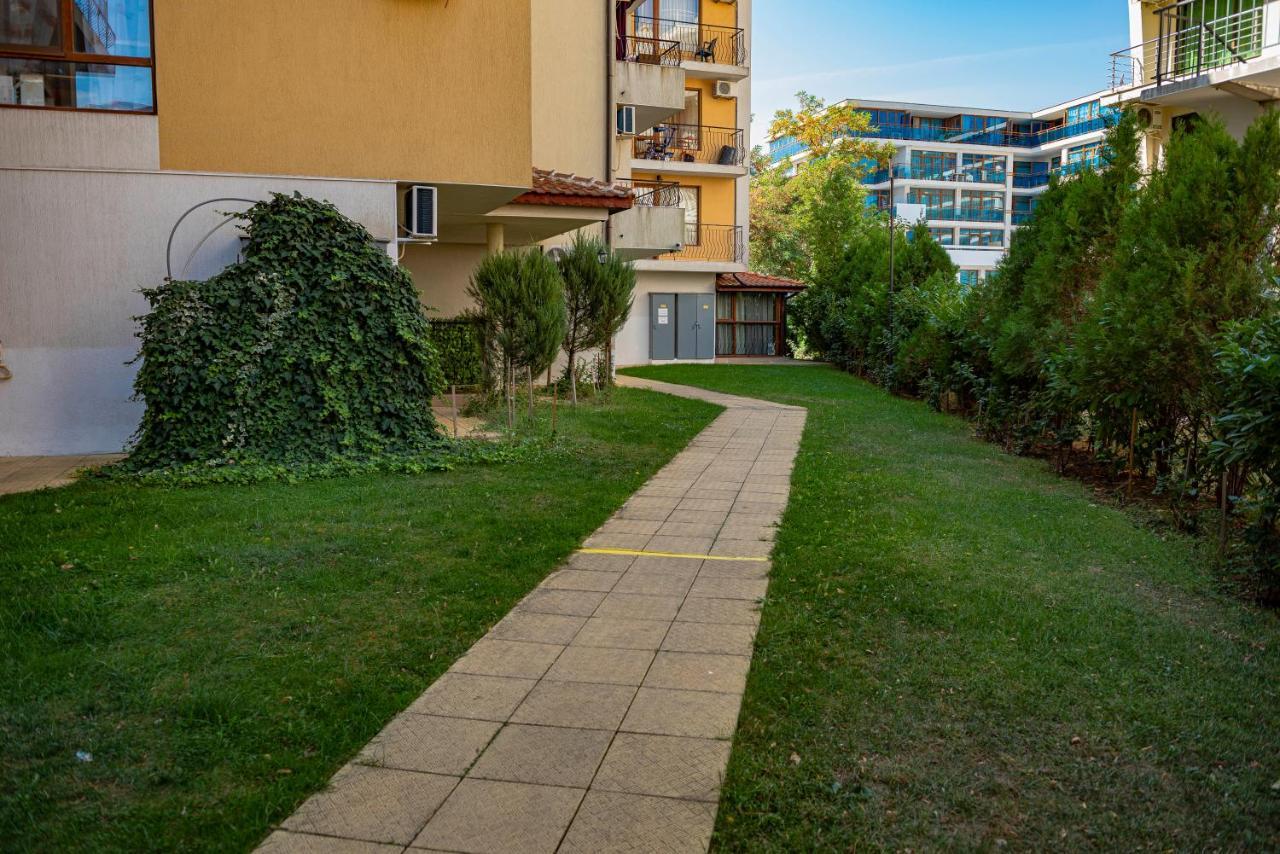 Menada Diamond Bay Apartments Słoneczny Brzeg Zewnętrze zdjęcie