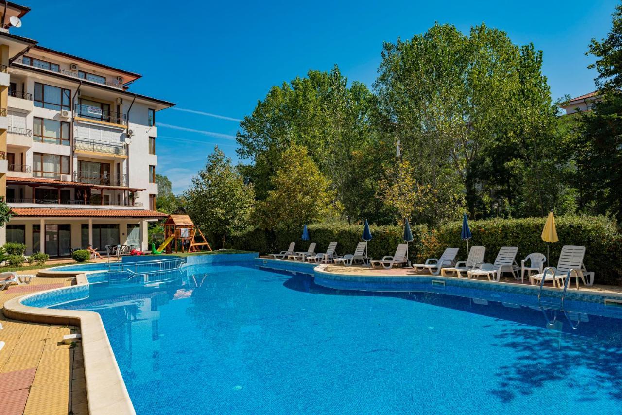 Menada Diamond Bay Apartments Słoneczny Brzeg Zewnętrze zdjęcie