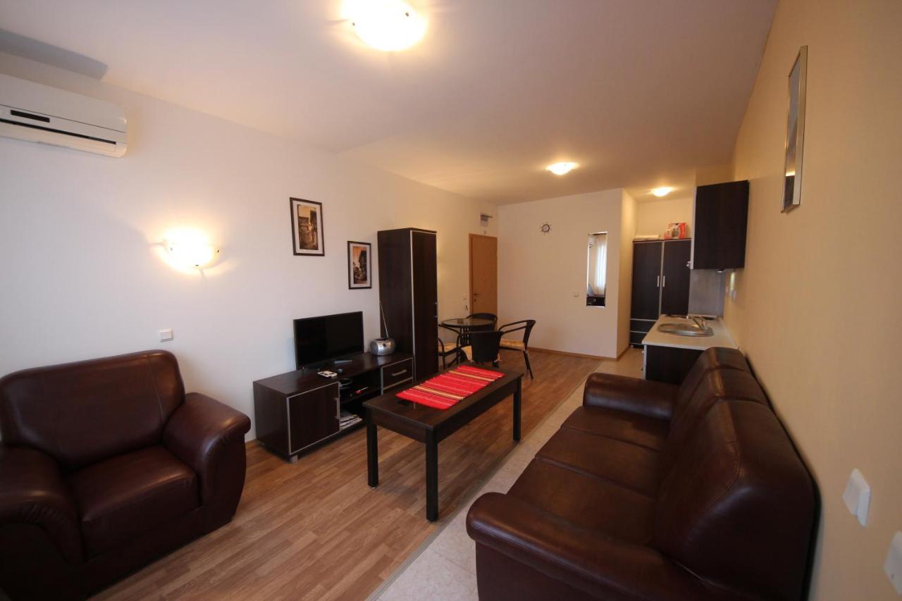 Menada Diamond Bay Apartments Słoneczny Brzeg Zewnętrze zdjęcie